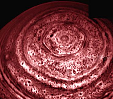Saturno en infrarrojo