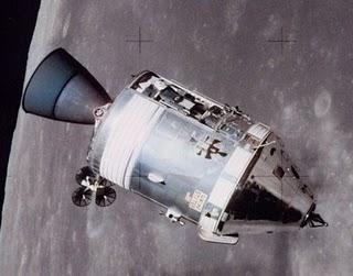 El módulo de Mando y Servicio en órbita lunar