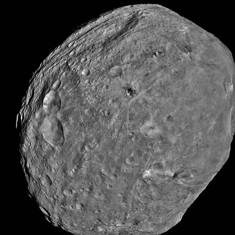 Imagen del asteroide gigante Vesta