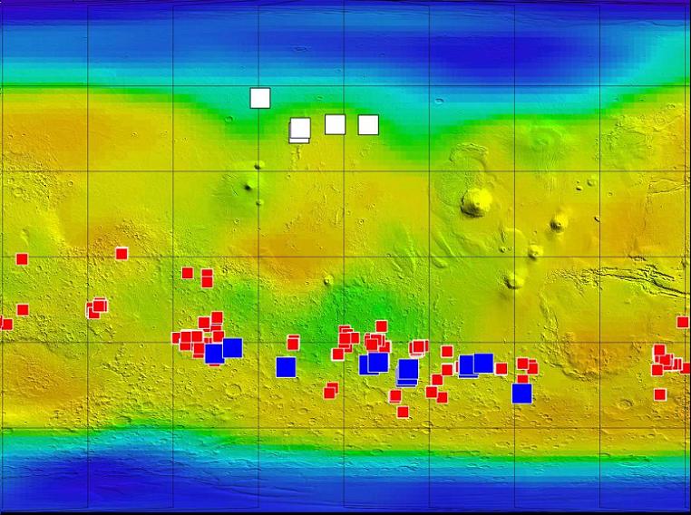 Mapa de Marte con agua o sal congelada
